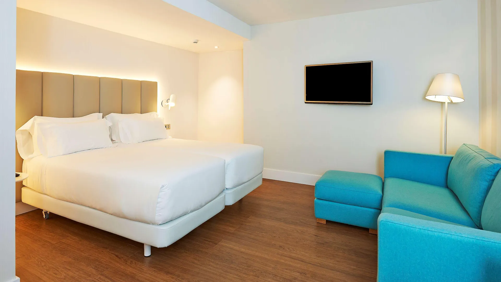 Nh Sants Barcelona Hotel