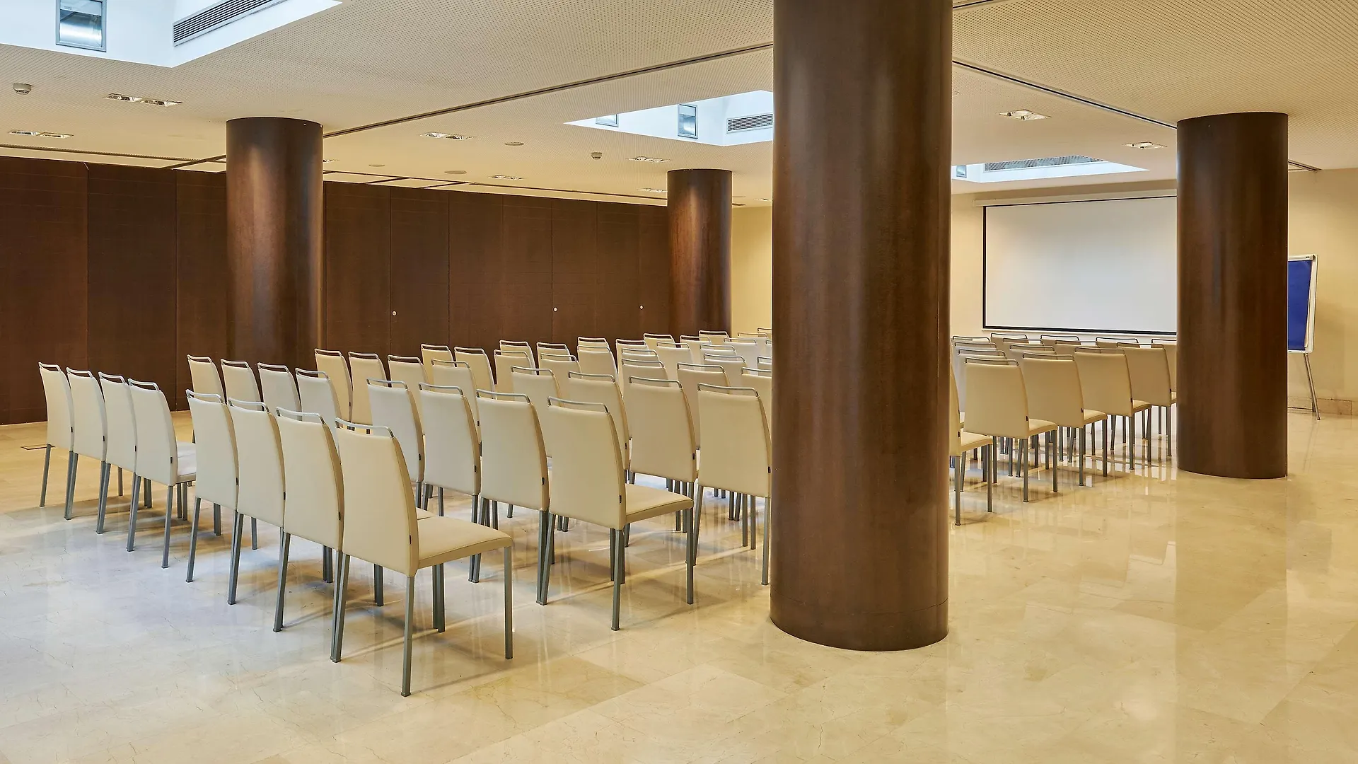 Nh Sants Barcelona Hotel