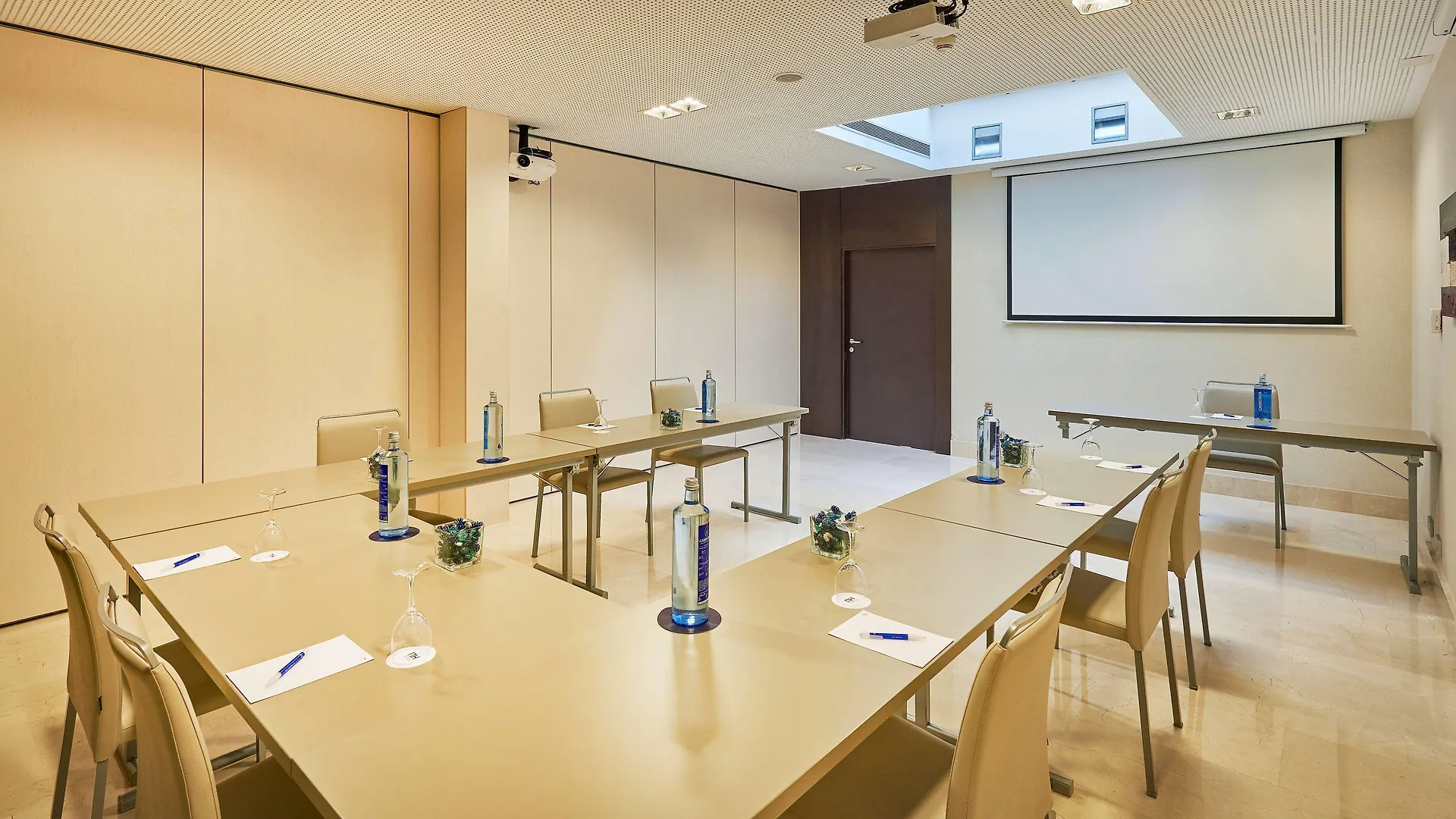 Nh Sants Barcelona Hotel